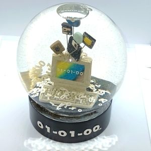Snow Globe Vintage 2000 Y2K Desktop Computer Waterglobe 01-01-00 Tech Computer